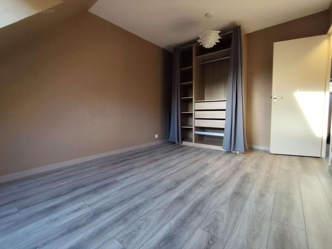 Photo 5 - Appartement à AVRILLE