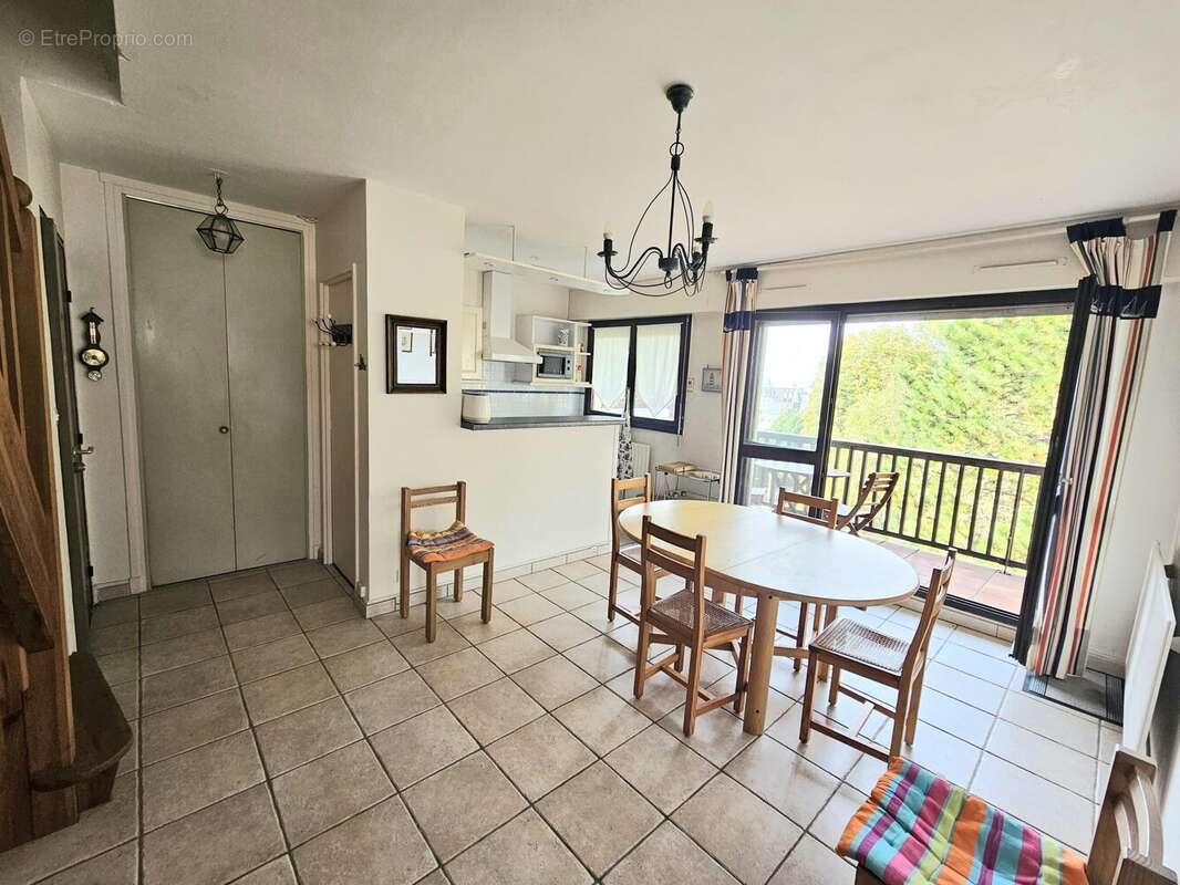 Appartement à TROUVILLE-SUR-MER