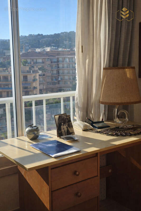 Appartement à ROQUEBRUNE-CAP-MARTIN