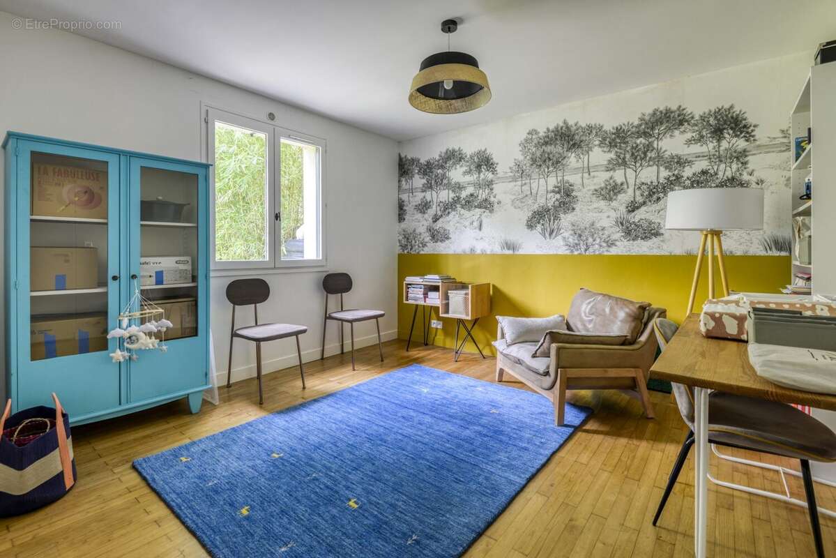 chambre rdc - Maison à NANTES