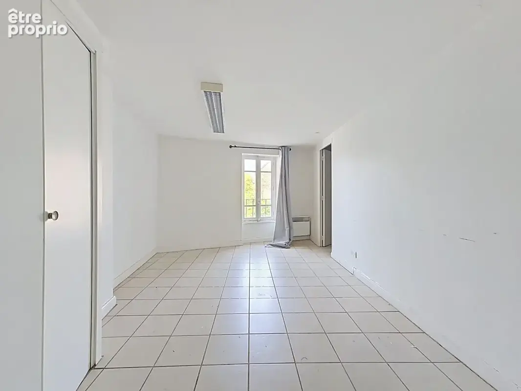 Immeuble Vic Le Comte 60 m2 - photo 7