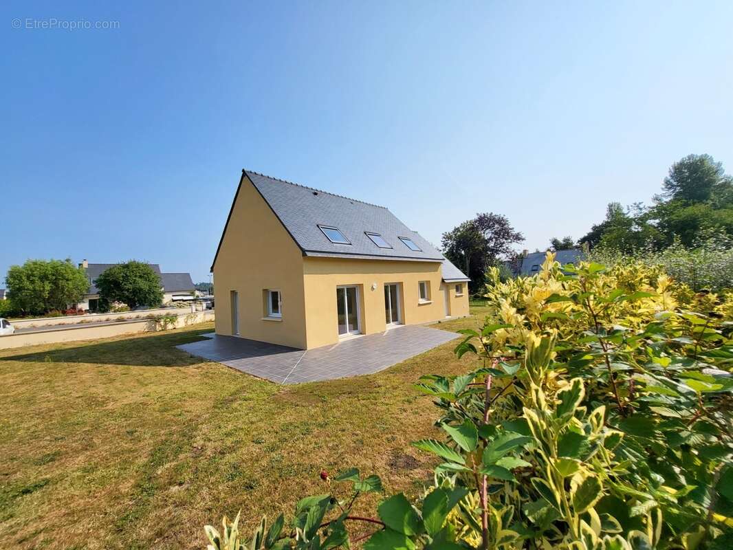 Maison contemporaine à vendre 8 pièces ARGOL (29) - photo 3