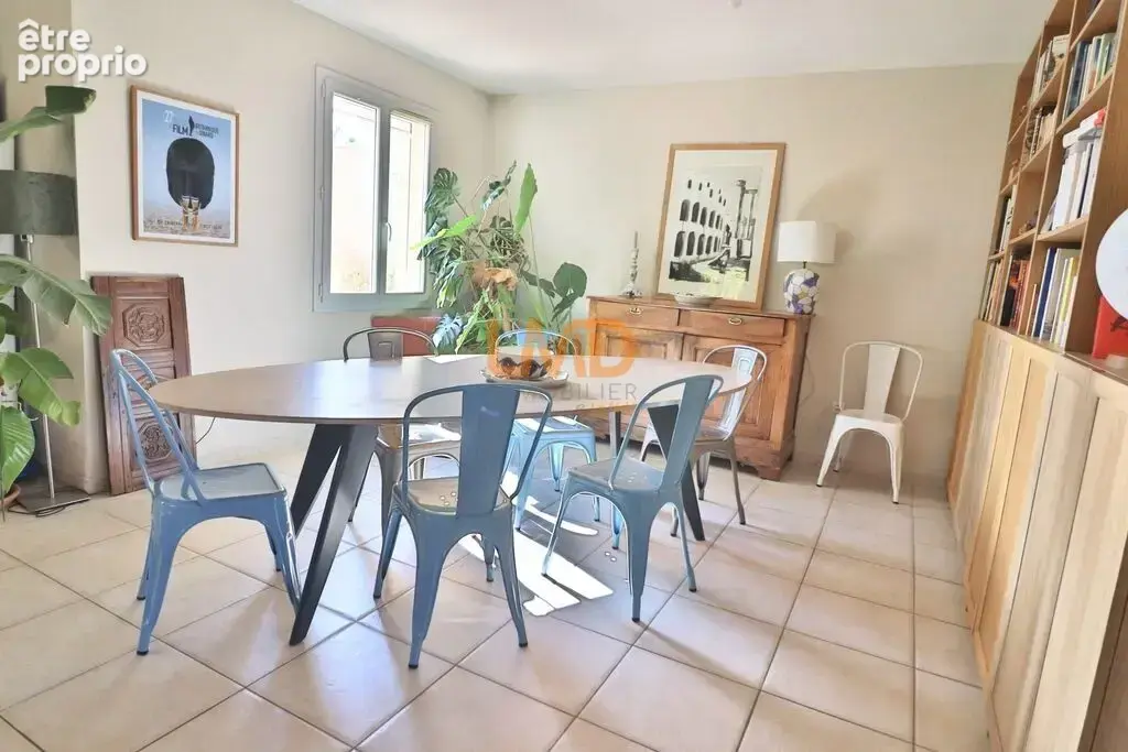 Saint Maximin proche centre: maison T4 103m2 - parking - jardin - photo 5