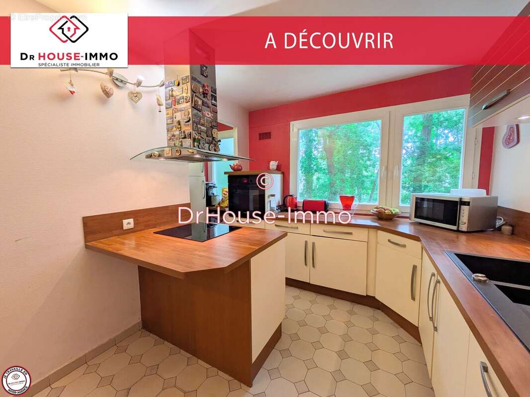 Appartement à VERNEUIL-SUR-SEINE