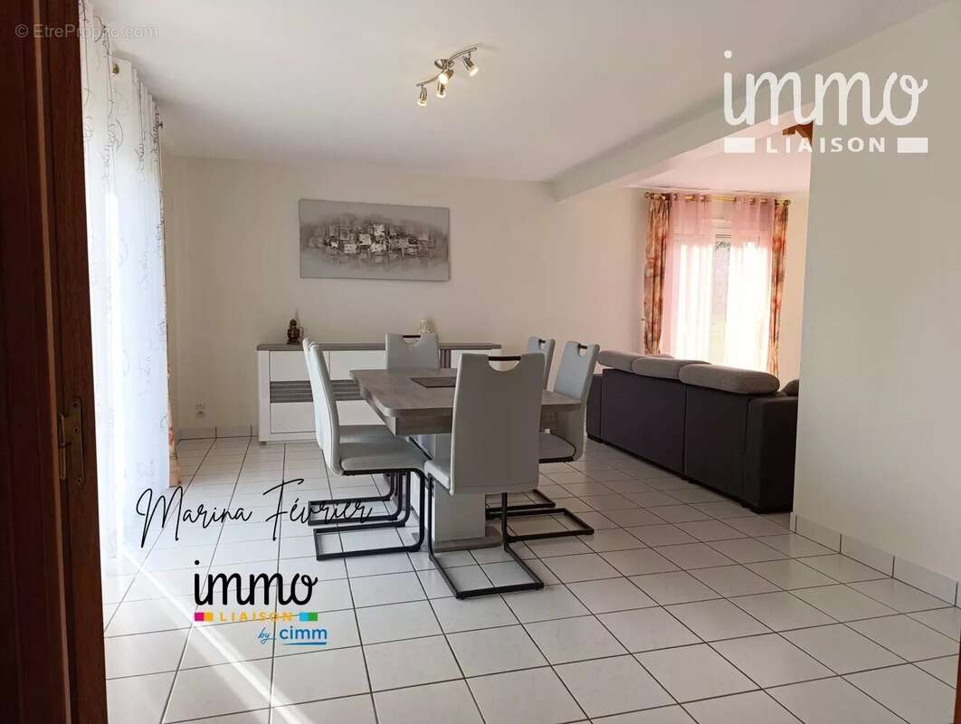 Maison à LA GACILLY