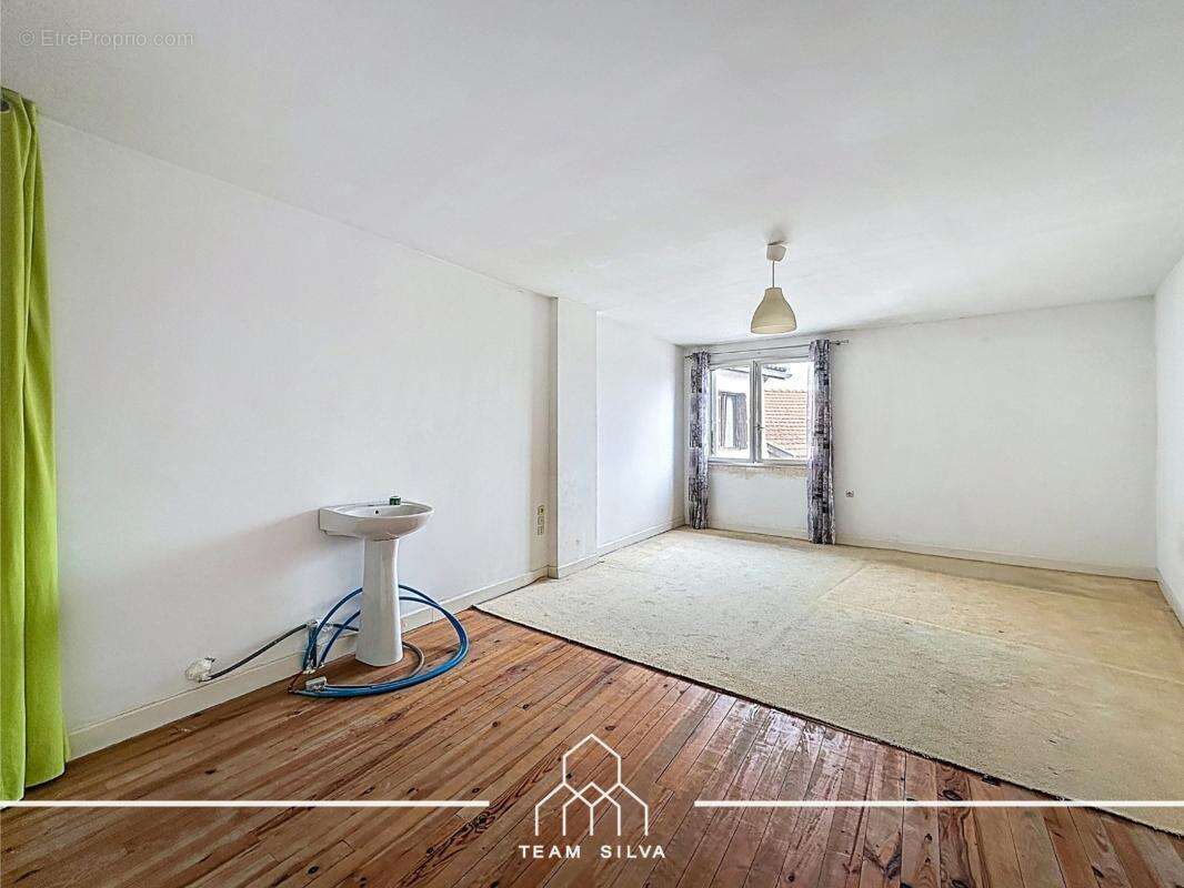 Maison à VENISSIEUX