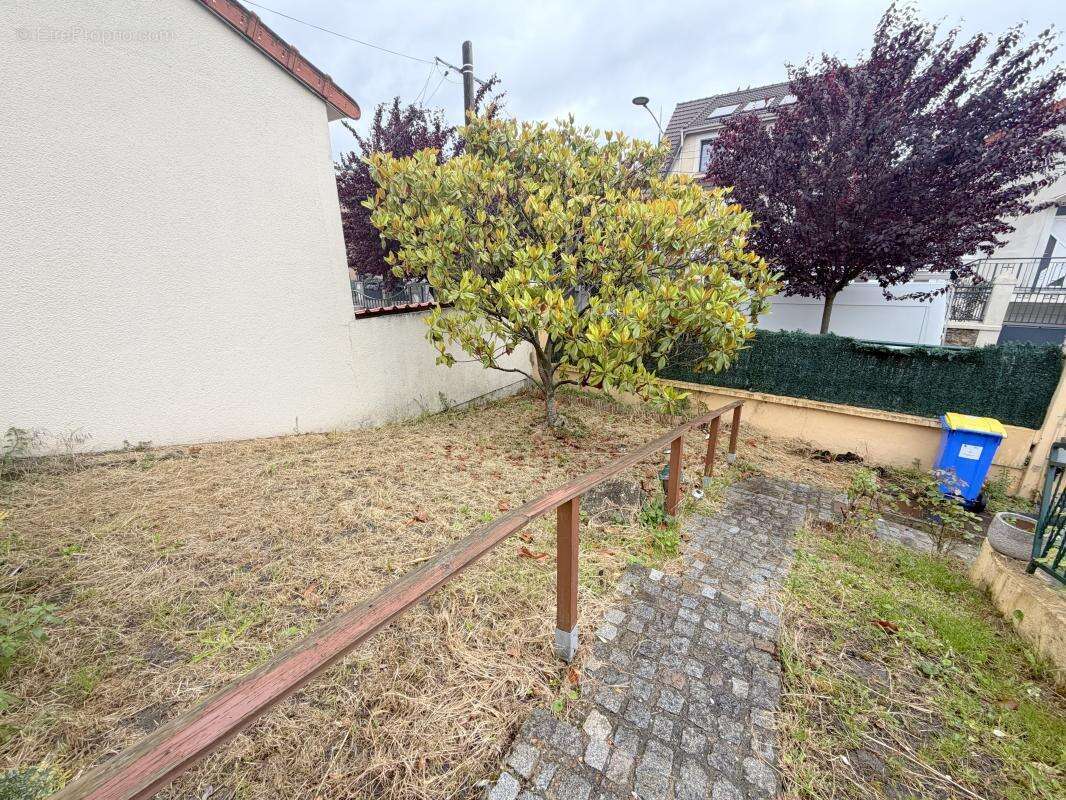 Maison à DRANCY