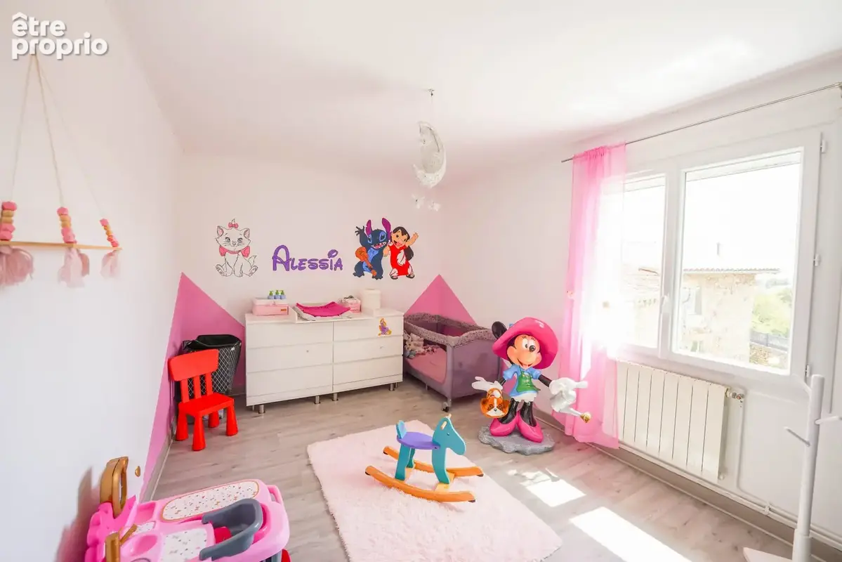 Maison 8 pièces 225 m² à vendre à Peaugres (07340) - photo 6