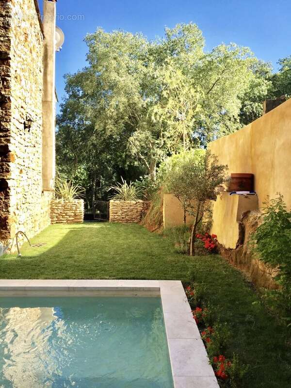Maison à UZES