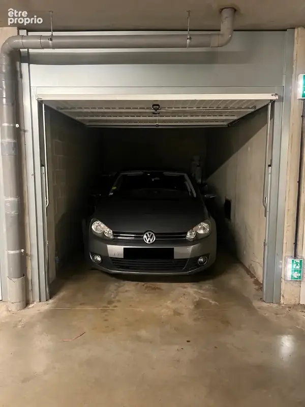 Garage Parilly Avenue Jules Guesde - photo 4
