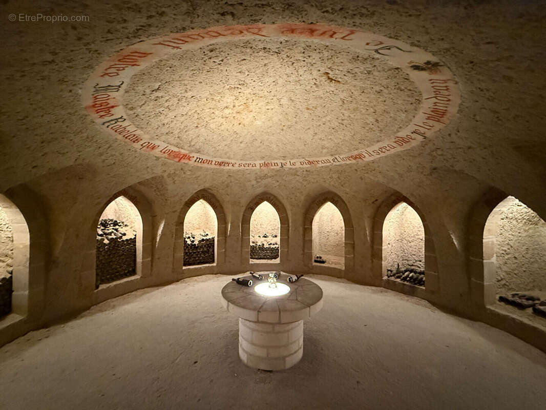 Maison à LA CHARTRE-SUR-LE-LOIR