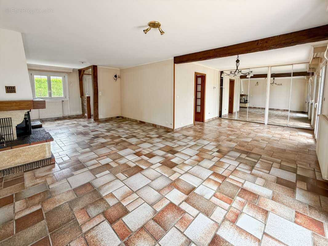 HOUPPEVILLE Centre Maison 5 pièces 114 m2 - photo 9