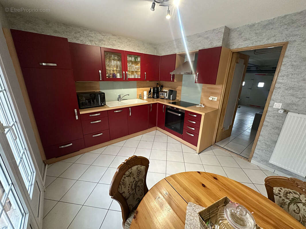 Maison à ARS-SUR-MOSELLE