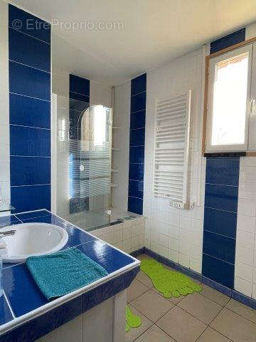 Maison à LA BAZOCHE-GOUET