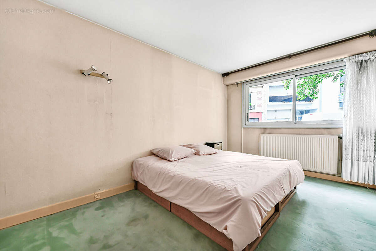 Appartement à PARIS-12E