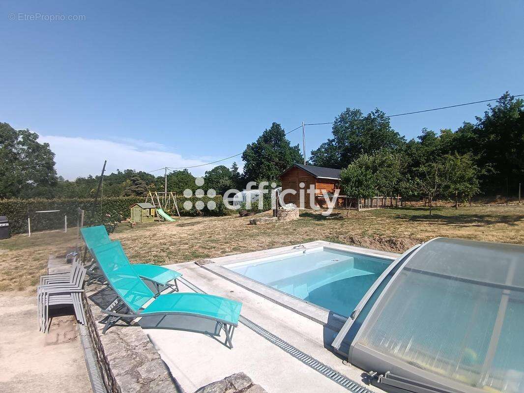 Maison 124 m² à Perigneux  - photo 5