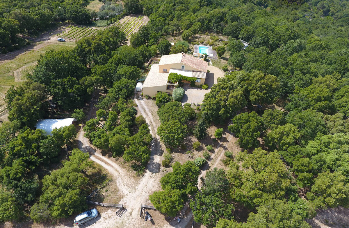 Maison à LA GARDE-FREINET