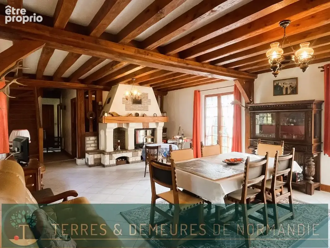 Propriété normande de caractère sur 4 hectares de terrain et dépendance, Vue époustouflante proche de Lisieux (14100) - photo 4