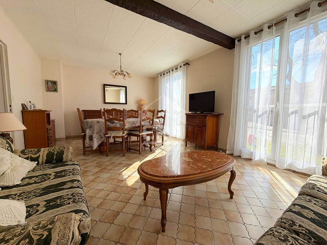 Appartement à SALON-DE-PROVENCE