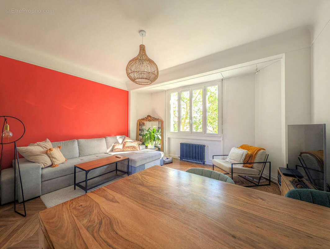 Appartement La Garenne Colombes 3 pièce(s) 70 m2 - photo 2