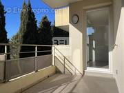 Appartement à BAGNOLS-SUR-CEZE