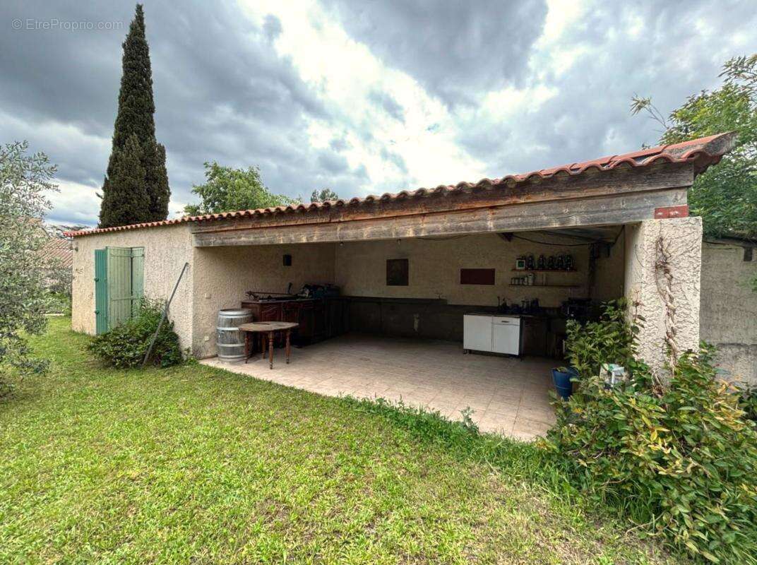 Maison 180 m² à Tavel  - photo 9
