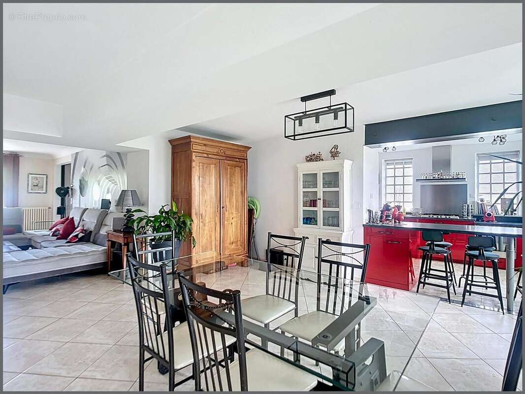 Photo 2 - Maison à SAINT-PIERRE-DES-CORPS