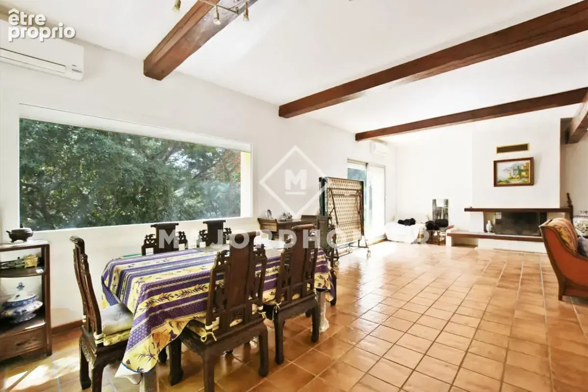 Vend Maison 157m2 terrain de 2193 m2 sans vis à vis  13015 - photo 7