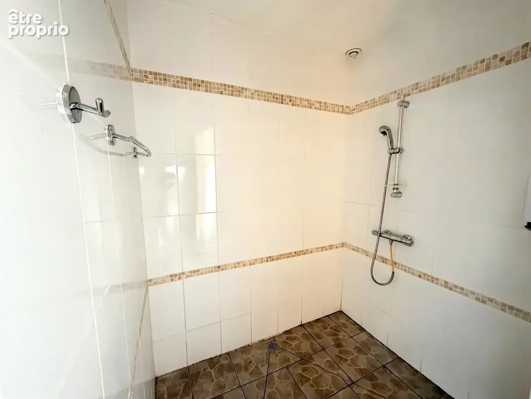 Maison familial   secteur recherche   gare a 5 min a pieds - photo 8
