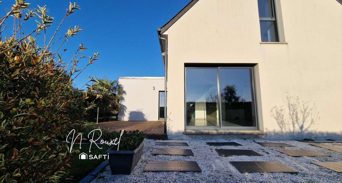 Photo 2 - Maison à EMIEVILLE