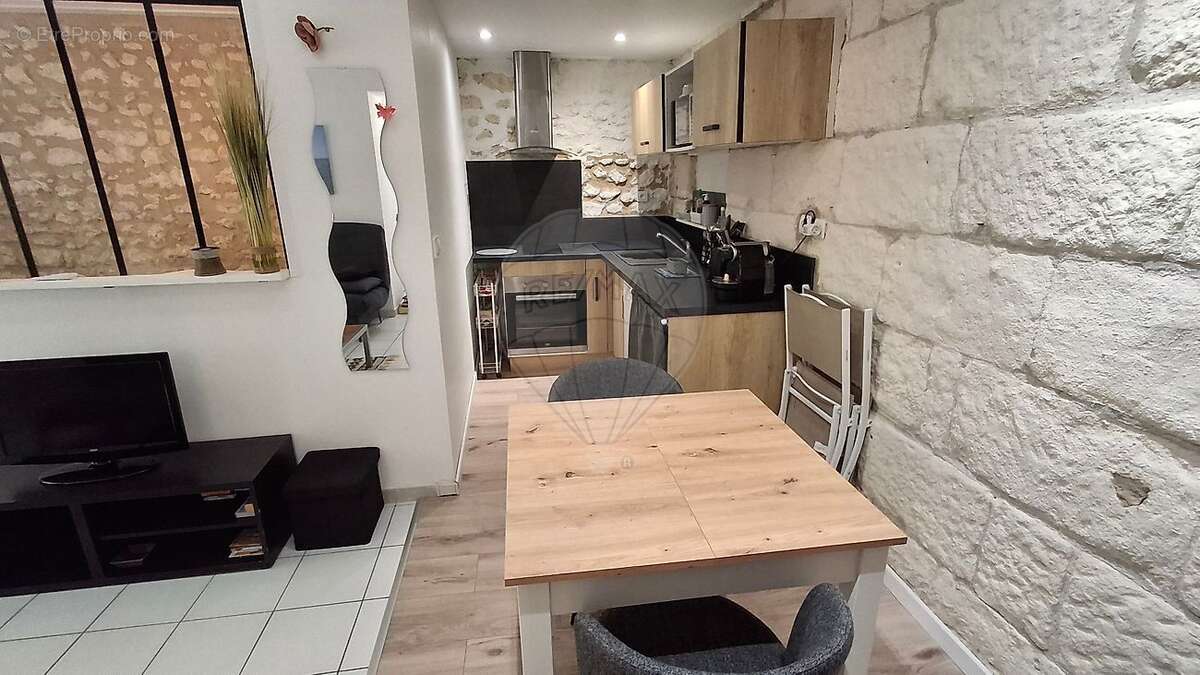 Appartement à VAUX-SUR-MER