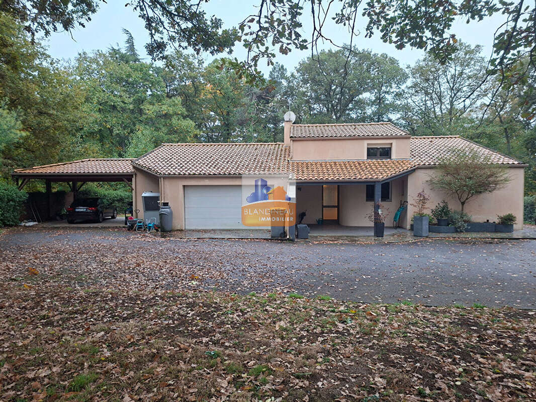 Maison à SAINTE-PAZANNE