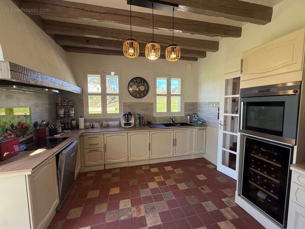 Maison à MONTIPOURET