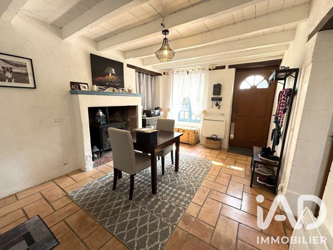 Maison 191 m² à Verrue  - photo 9