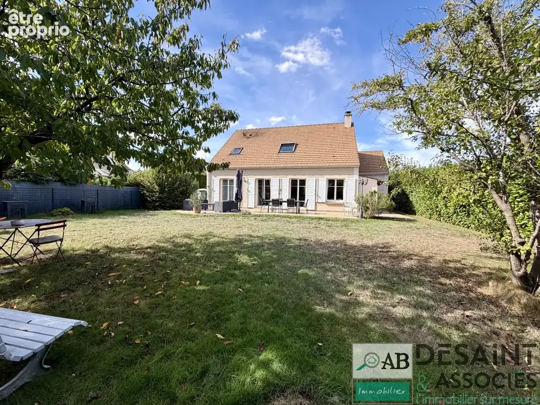 Photo Maison à Saint-Germain-Sur-Morin au prix de 469 000€