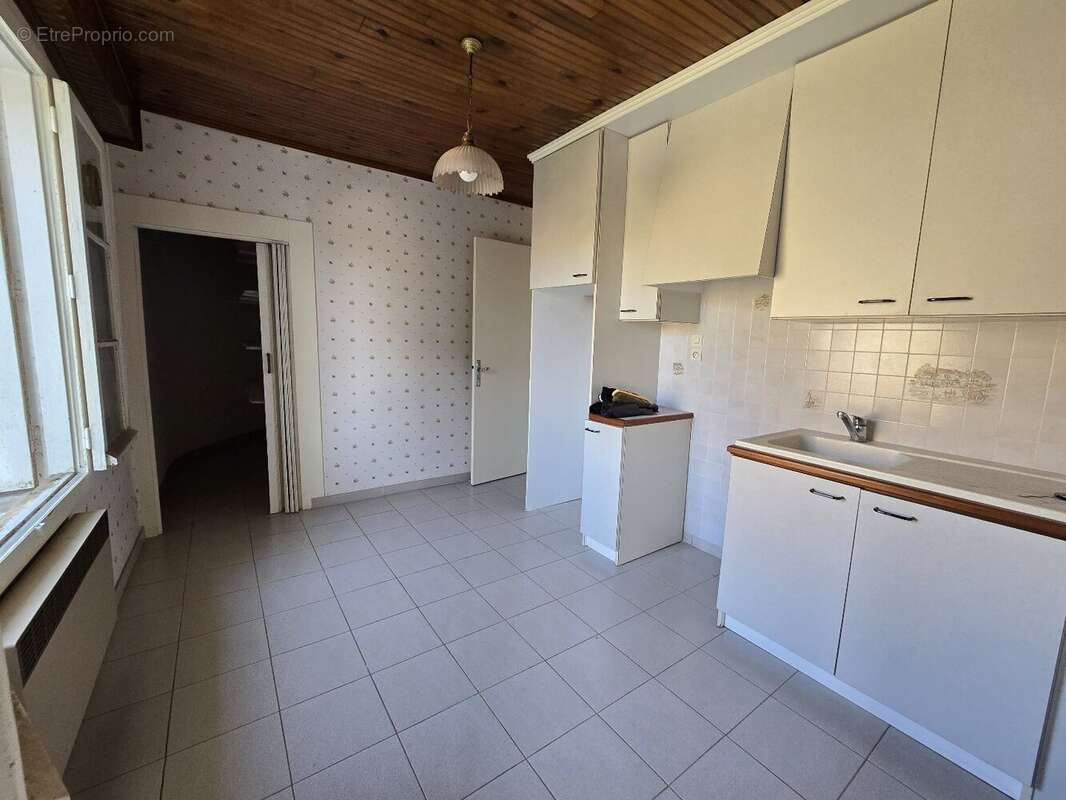 Maison à VILLEVEYRAC