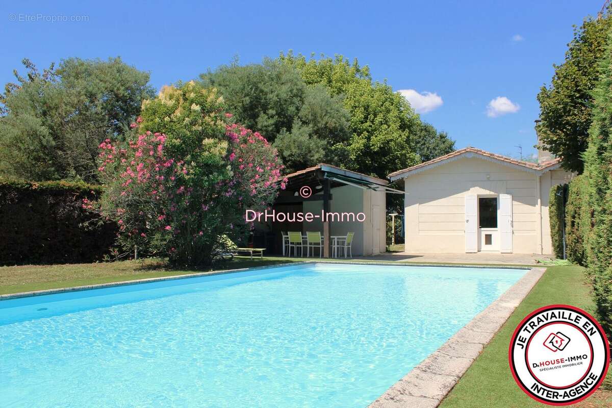 Maison 152 m² à Pompignac  - photo 2