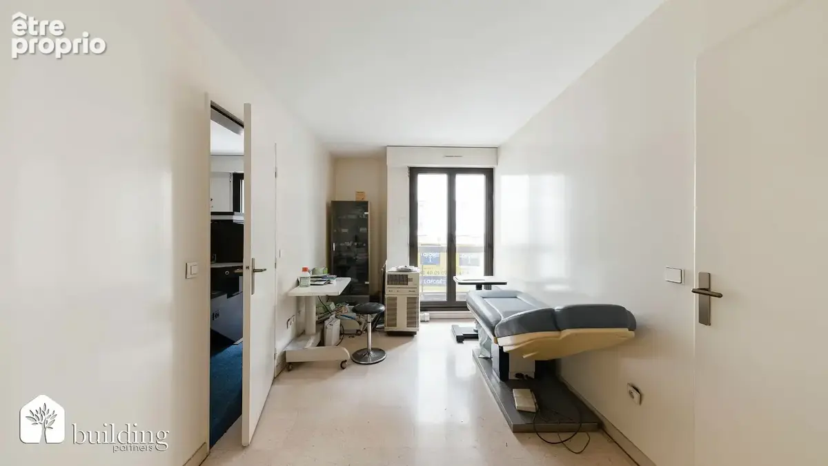 Mairie Levallois-Perret - Appartement 3 pièces 77 m² et parking - photo 7