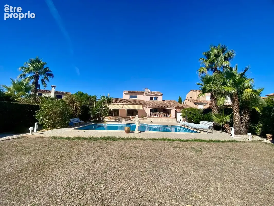Le Boulou : magnifique villa d’architecte quartier résidentiel grande parcelle avec piscine ! - photo 12