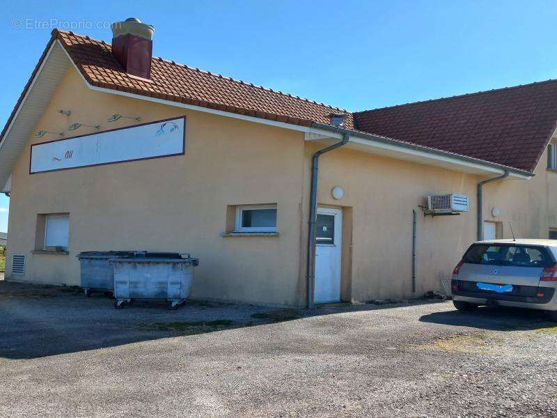 Maison à FRUGES
