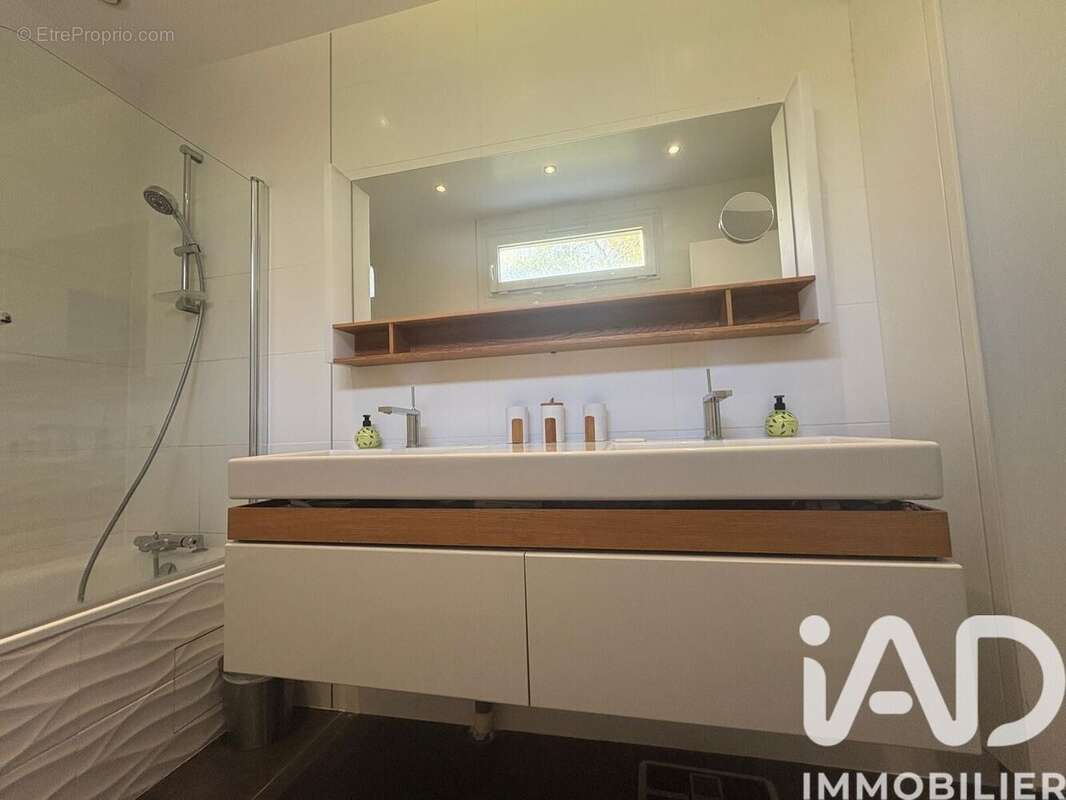 Photo 9 - Maison à SAINT-GERMAIN-EN-LAYE