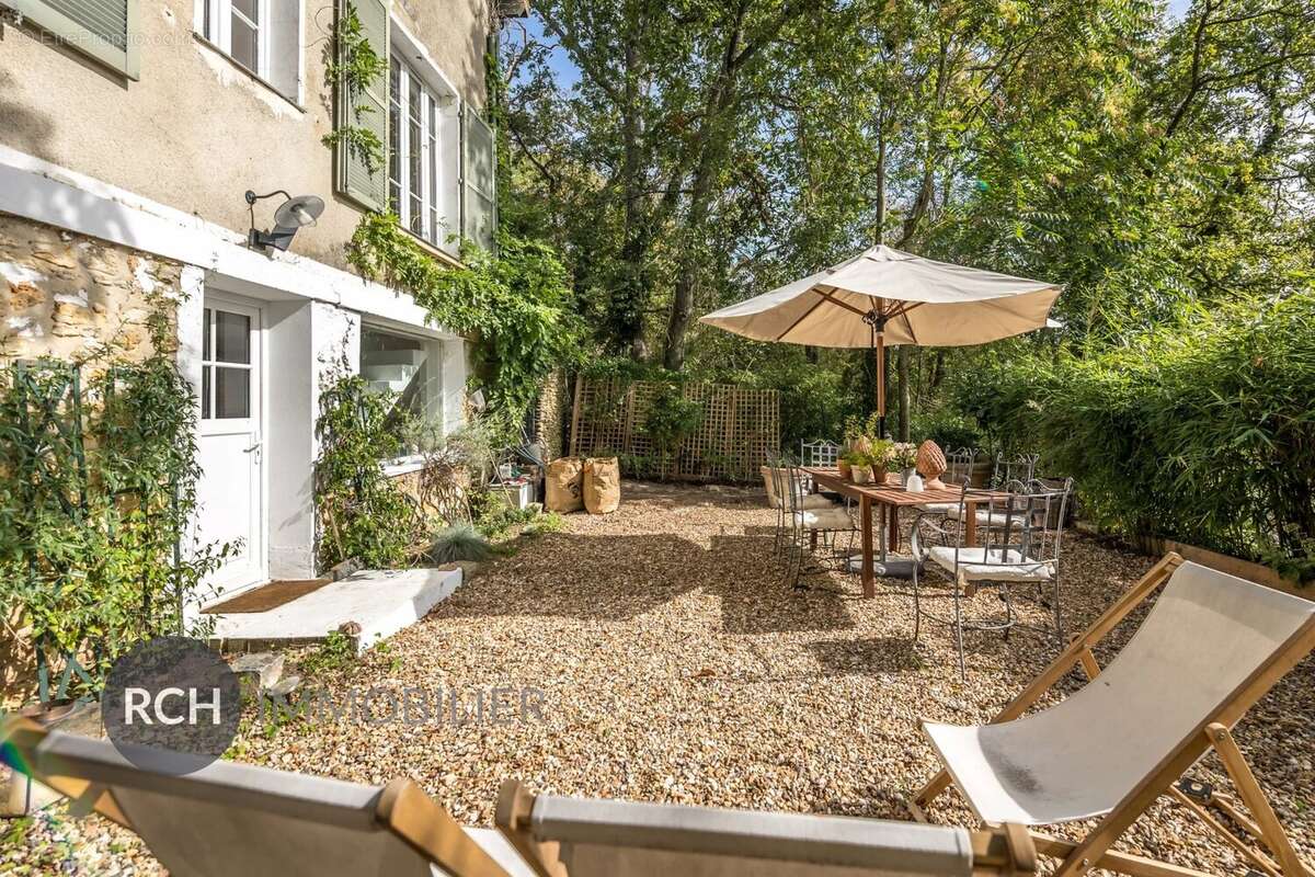 Maison à MONTFORT-L'AMAURY