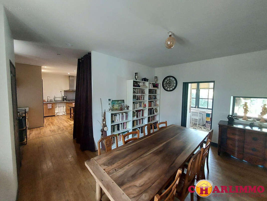 Maison 130 m² à Saint-Junien  - photo 6