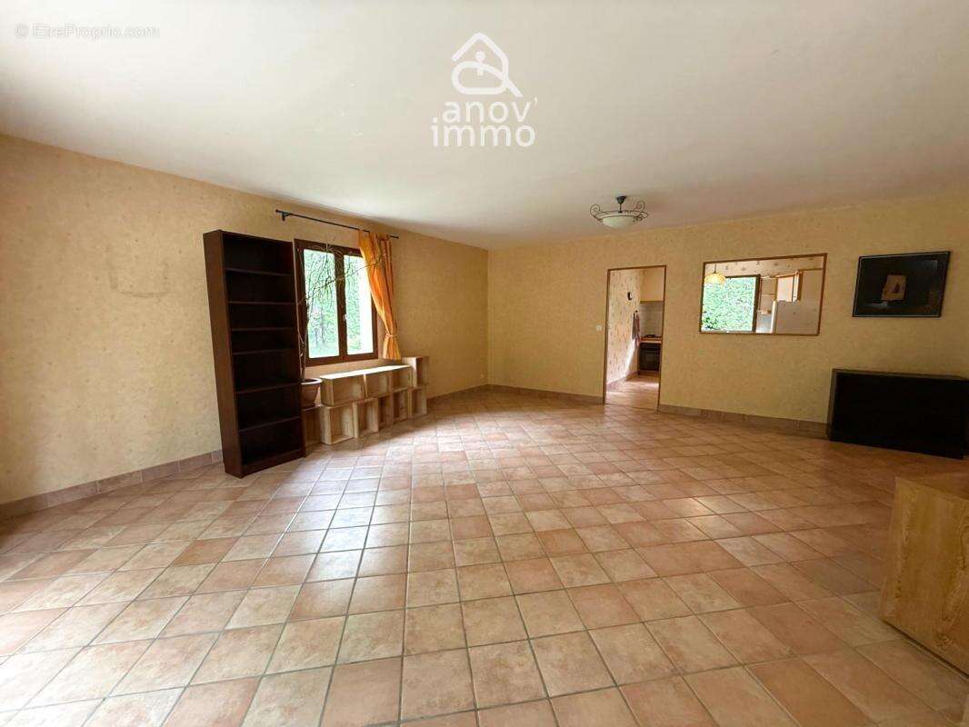 Maison plain pied - 3 chambres (possibilité 4 chambres) - Mo - photo 5
