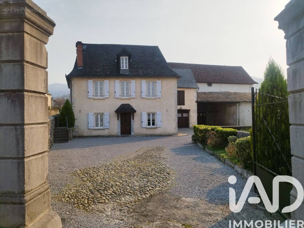 Photo 1 - Maison à BUZY