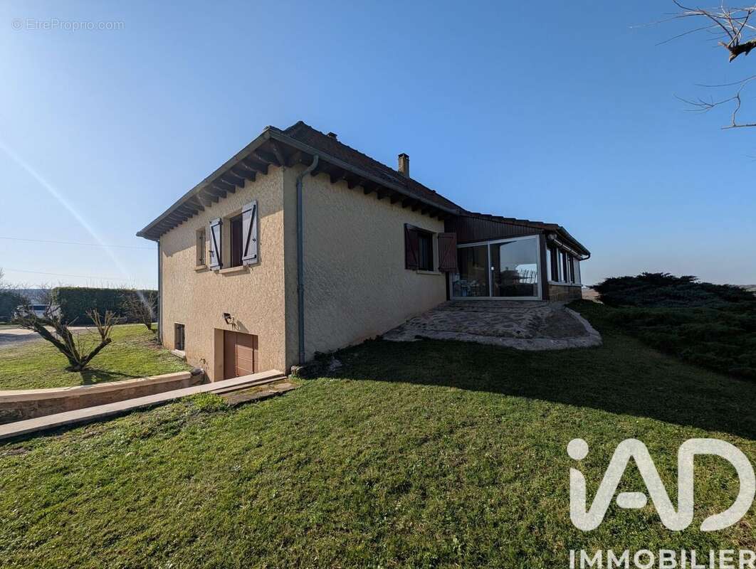 Maison 150 m² à Jugeals-Nazareth  - photo 8