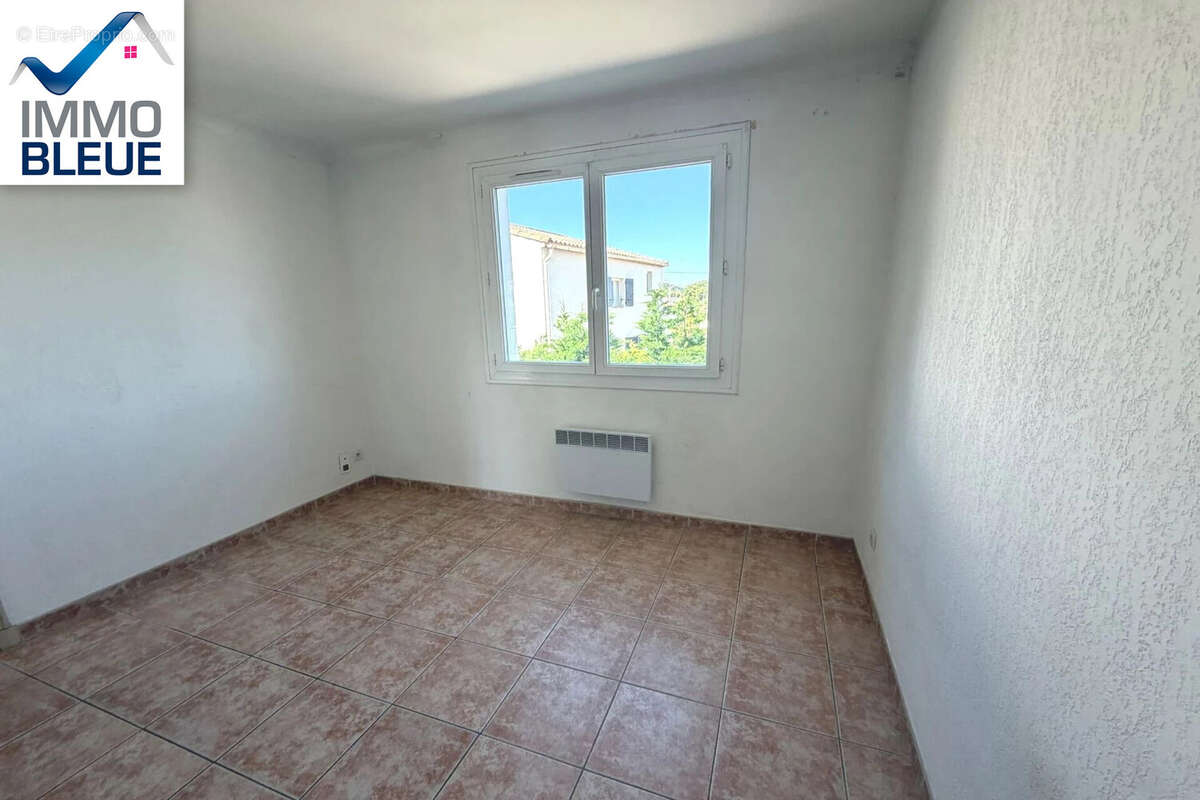Appartement à CHATEAUNEUF-LES-MARTIGUES