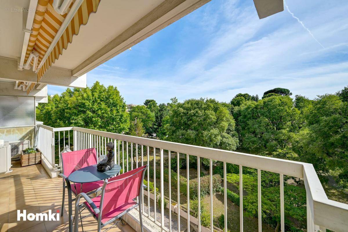Appartement à MARSEILLE-10E