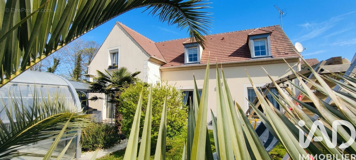 Photo 1 - Maison à CIRES-LES-MELLO