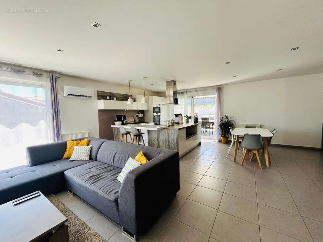 Maison à SAINT-CHAMOND